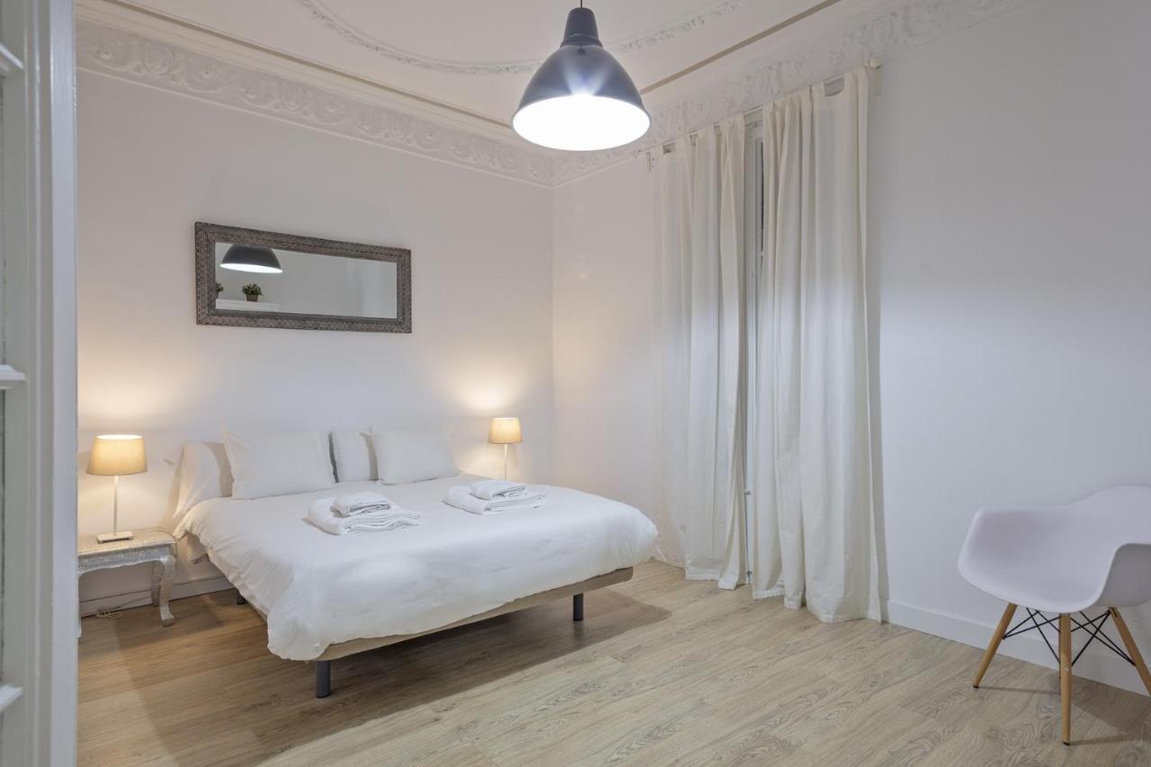 The White Flats Eixample Apartment Barcelona Exterior photo