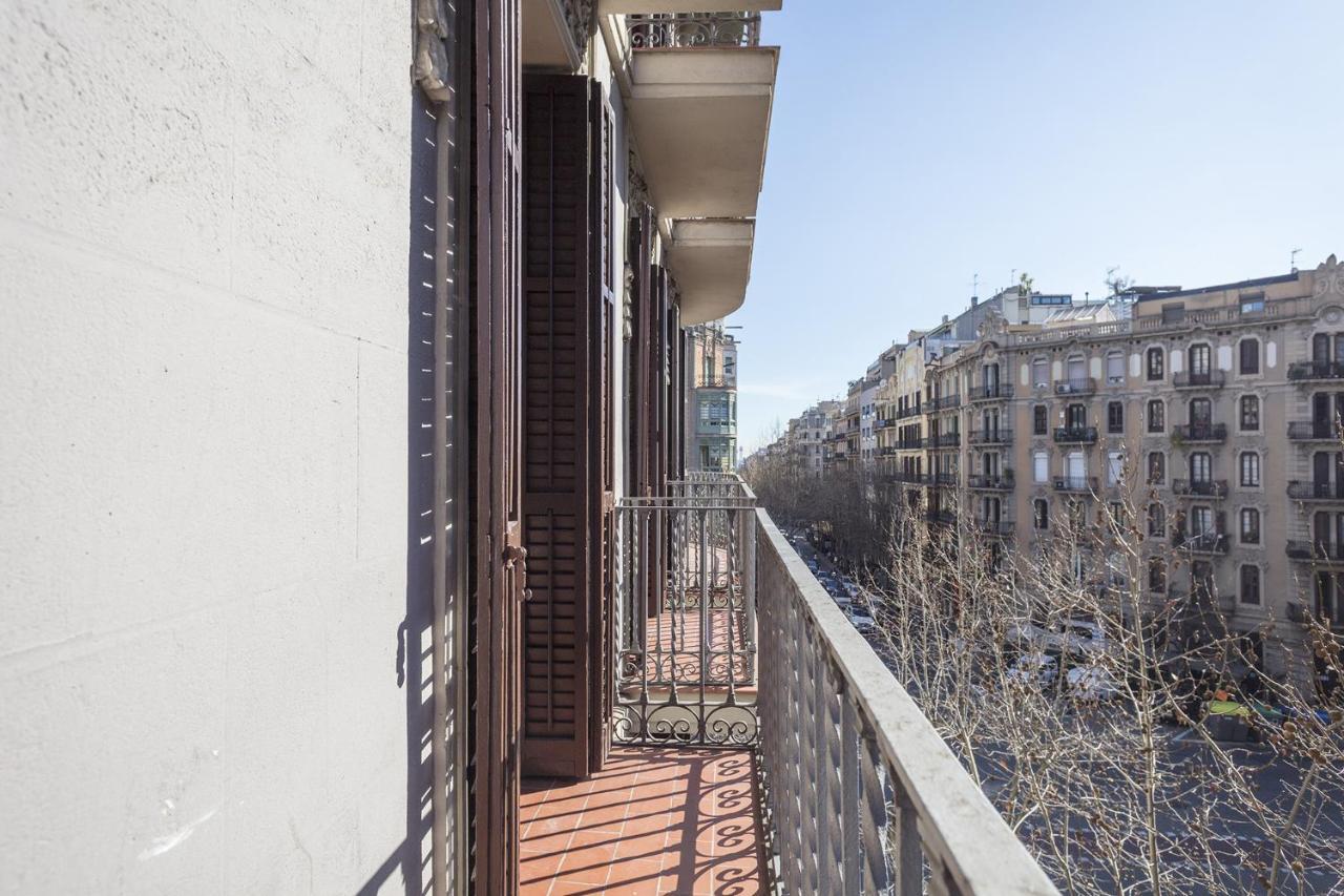The White Flats Eixample Apartment Barcelona Exterior photo
